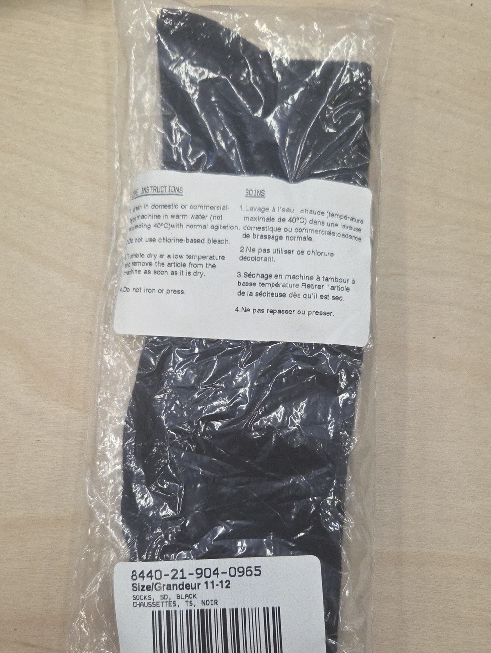 Crew-Length Black Men's Socks - Size Grandeur 11-12
